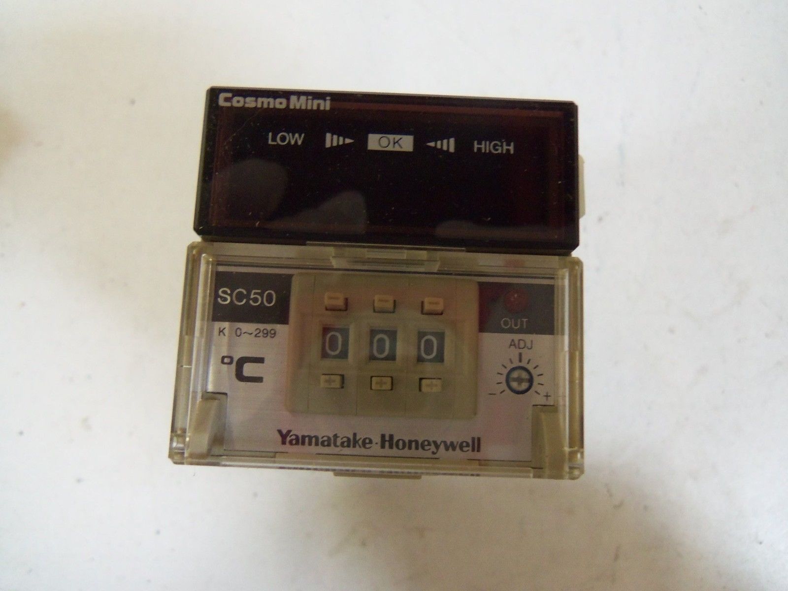 YAMATAKE-HONEYWELL SC50AK032 *NEW IN BOX*