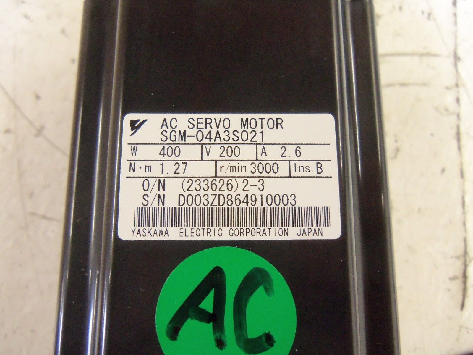 YASKAWA SGM-04A3S021 SERVO MOTOR NSNP