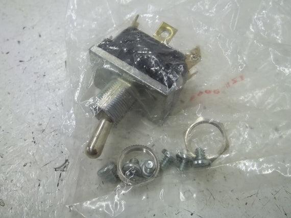 121-0003 TOGGLE SWITCH *NEW IN A BAG*