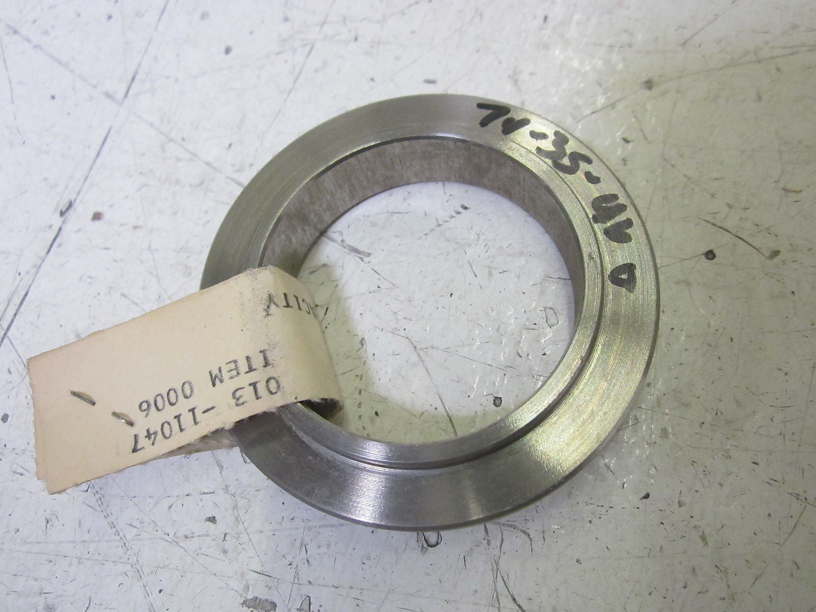 1U221946172 *USED*