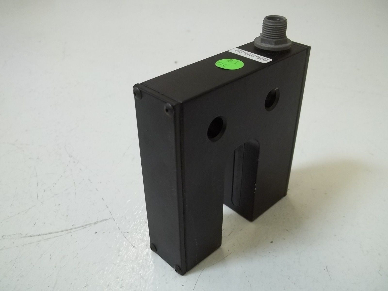 2930321121589 *USED*