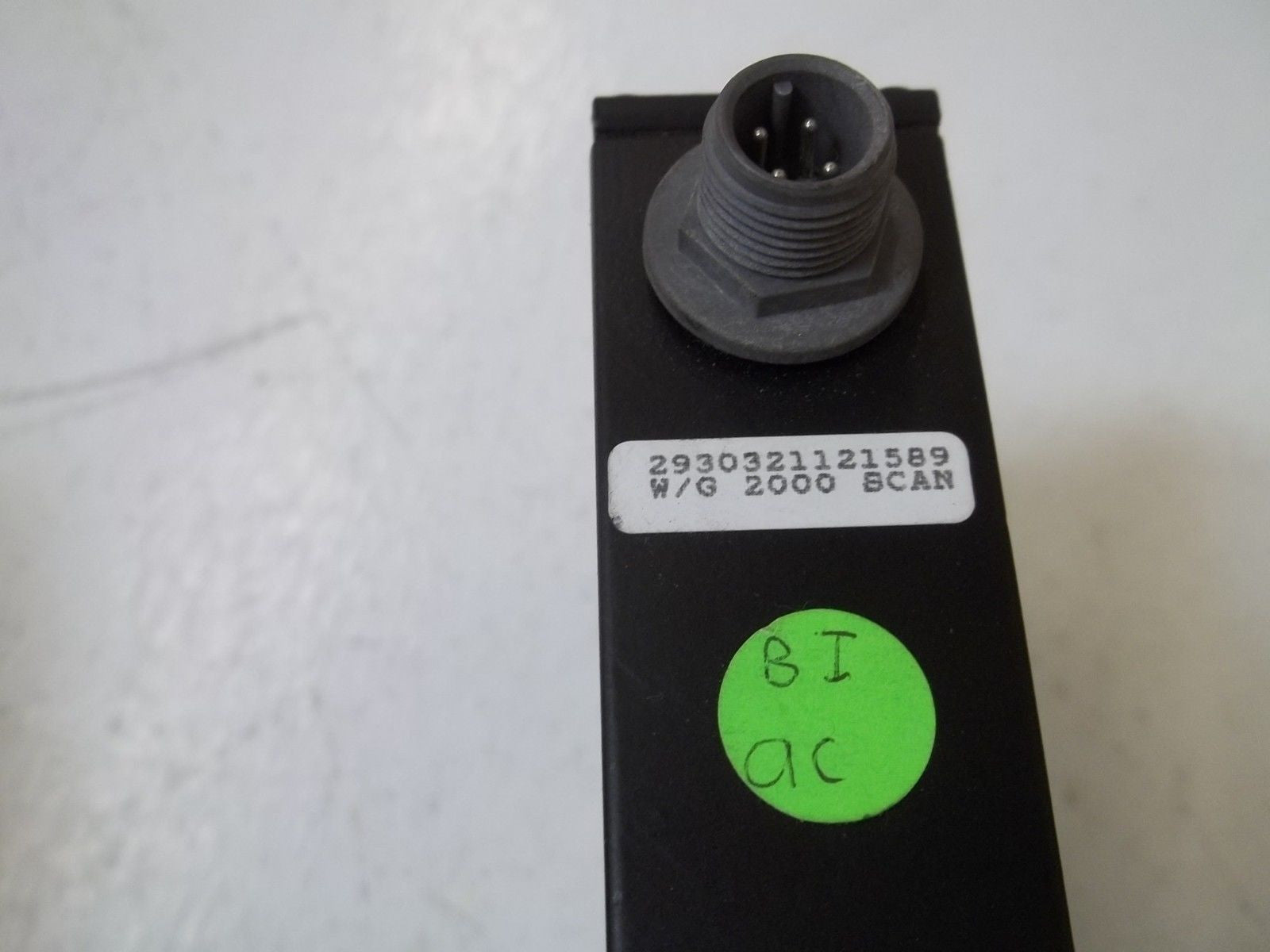 2930321121589 *USED*