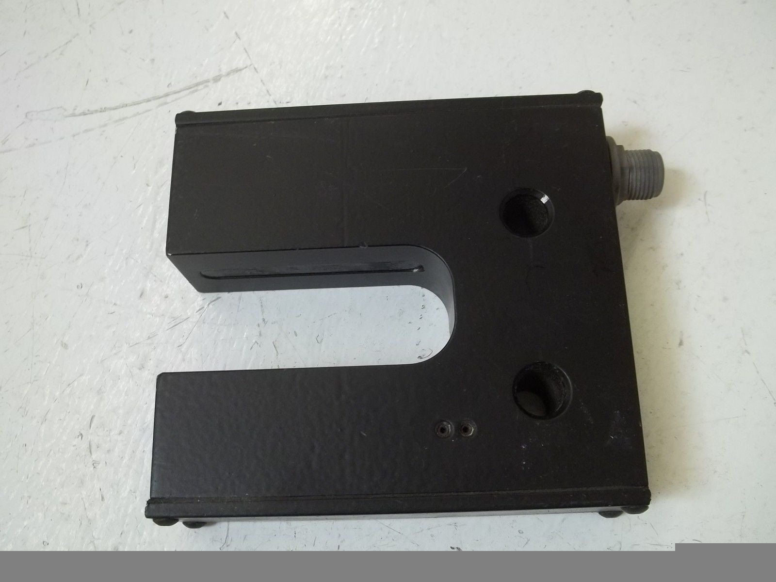 2930321121589 *USED*