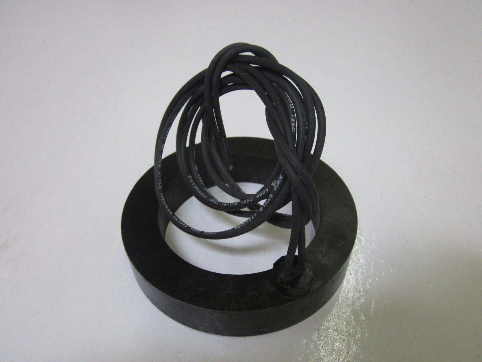 306089-01 COIL *USED*