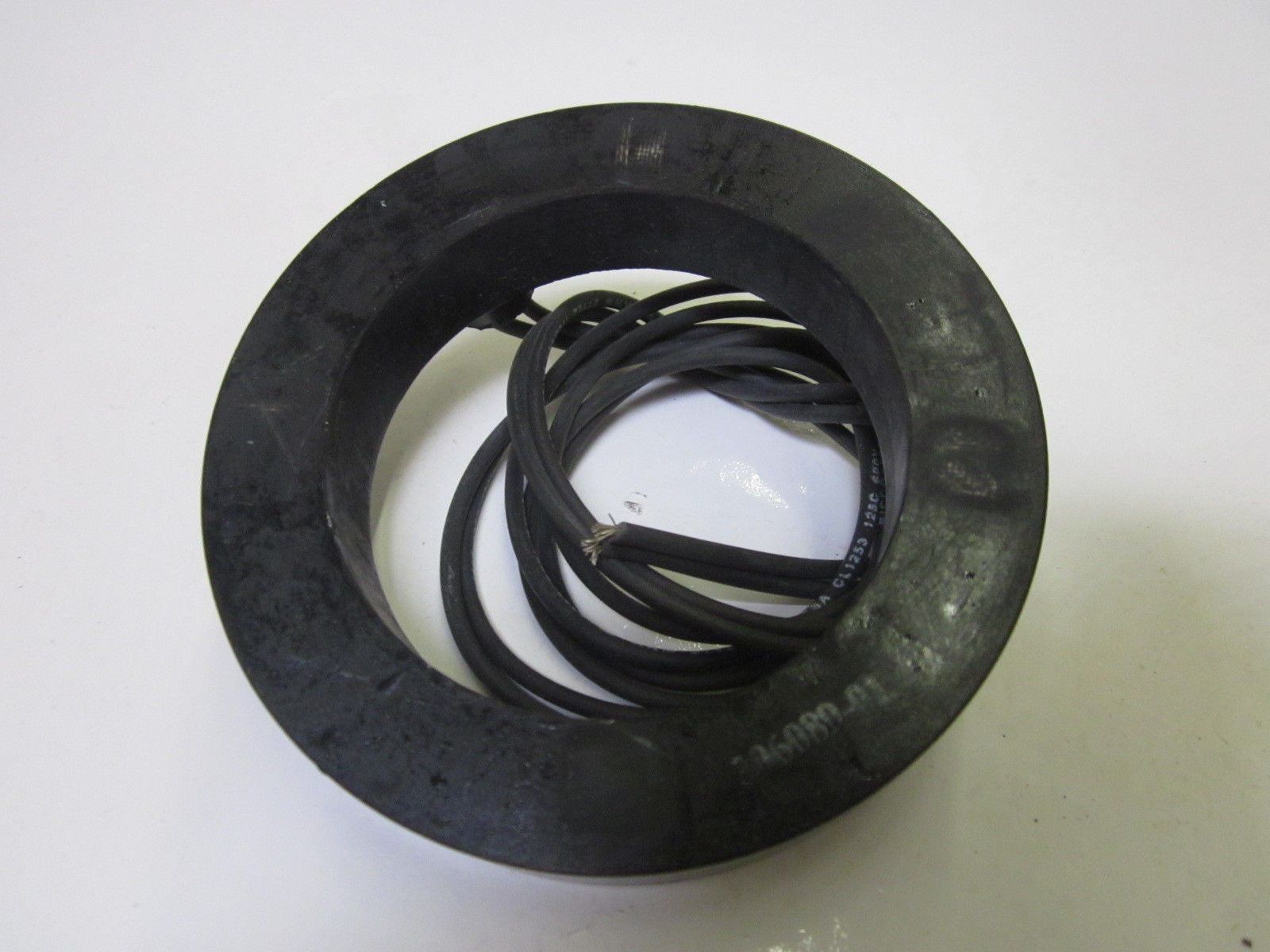 306089-01 COIL *USED*