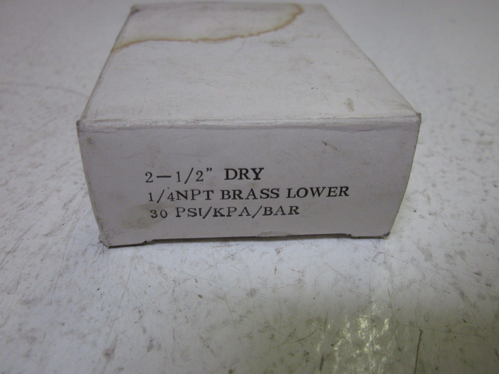 INDUSTRIAL MRO BAR 100XKPA PSI PRESSURE GAUGE *NEW IN BOX*