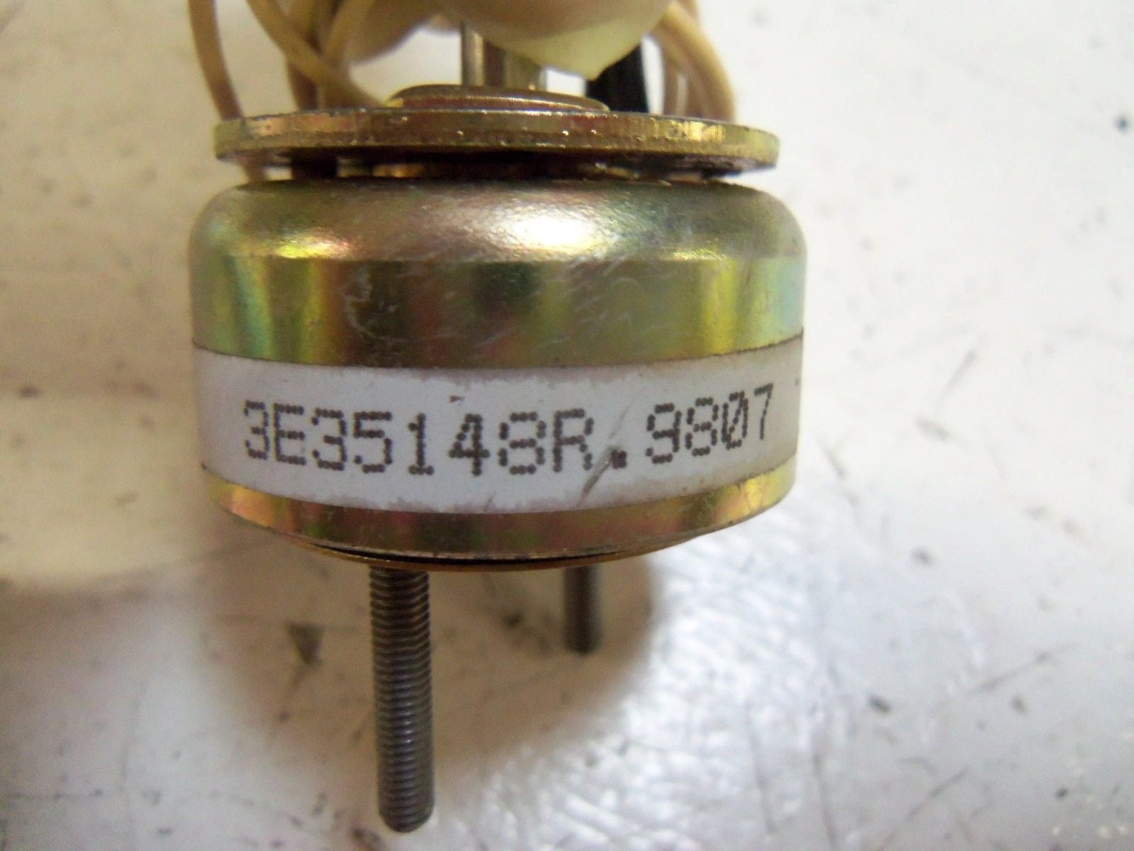3E35148R.9807 SOLENOID *USED*