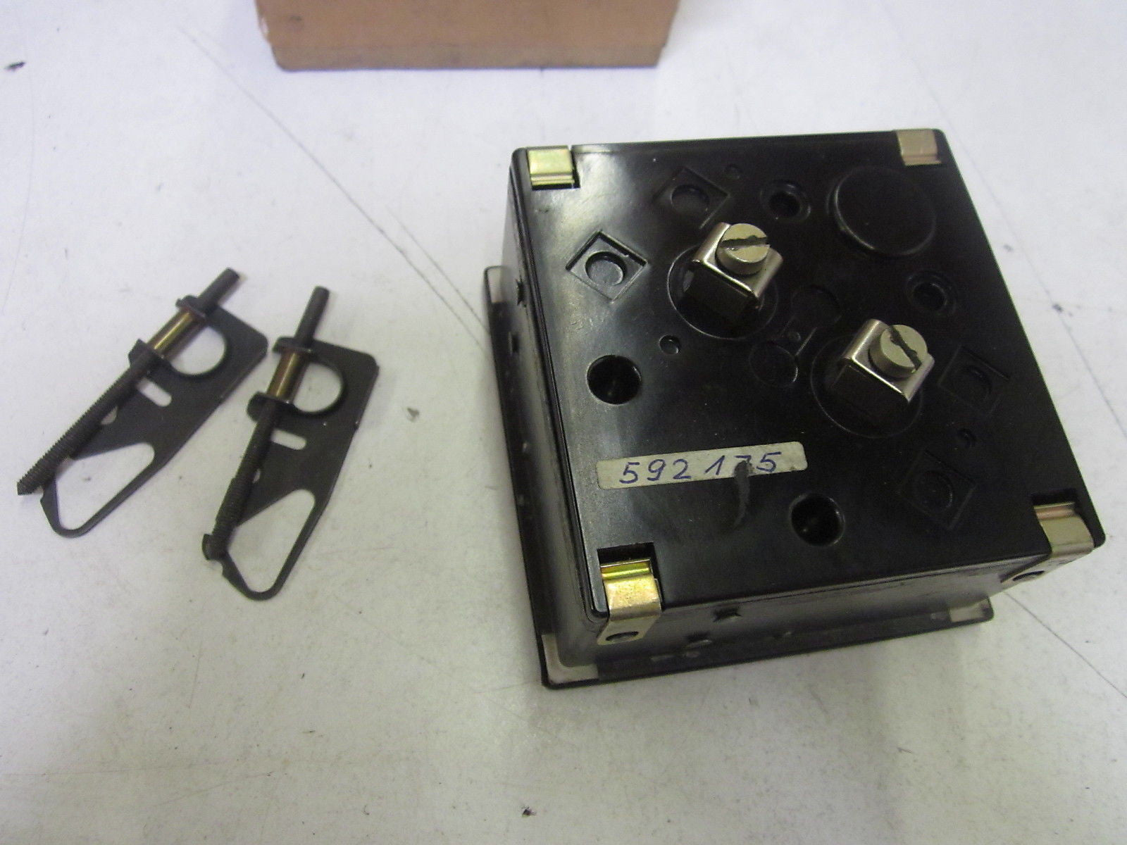 420...500HZ 250/5A *USED*