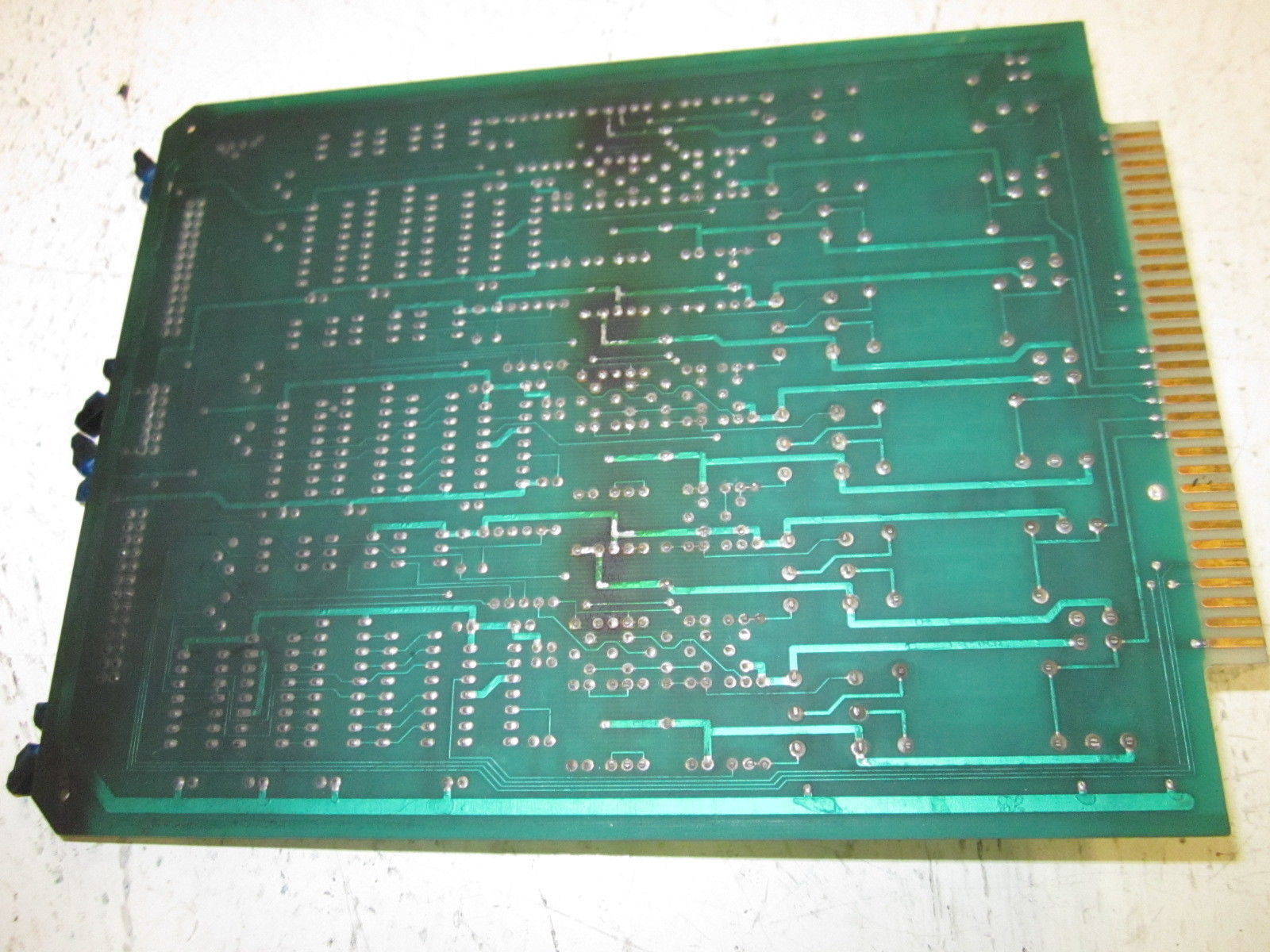 5920256090449 *USED*
