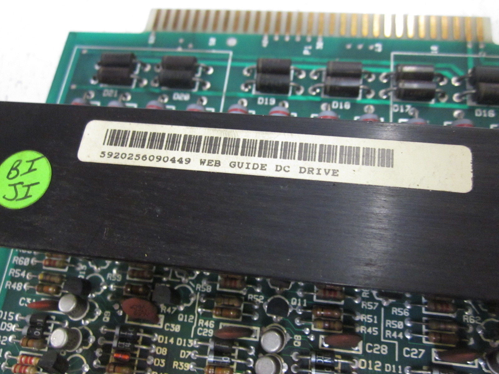 5920256090449 *USED*