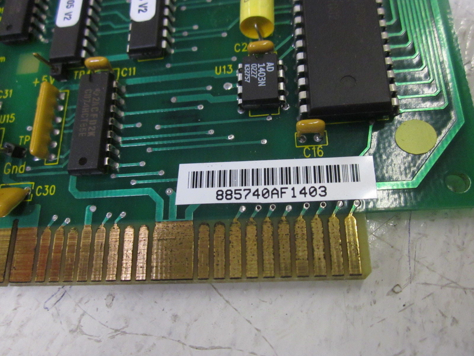 885740F1403 *USED*