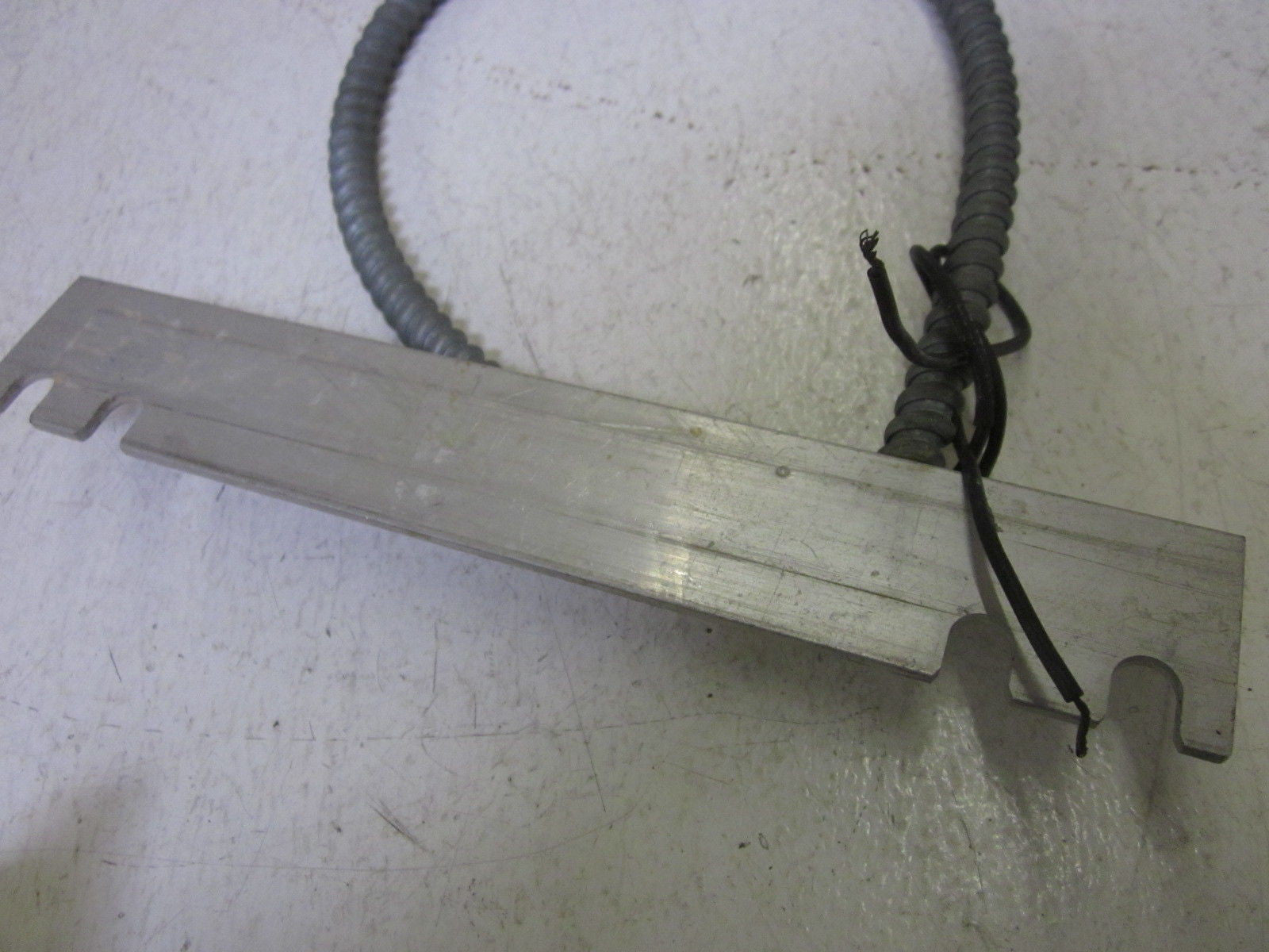 8ACRAWATT941 *USED*