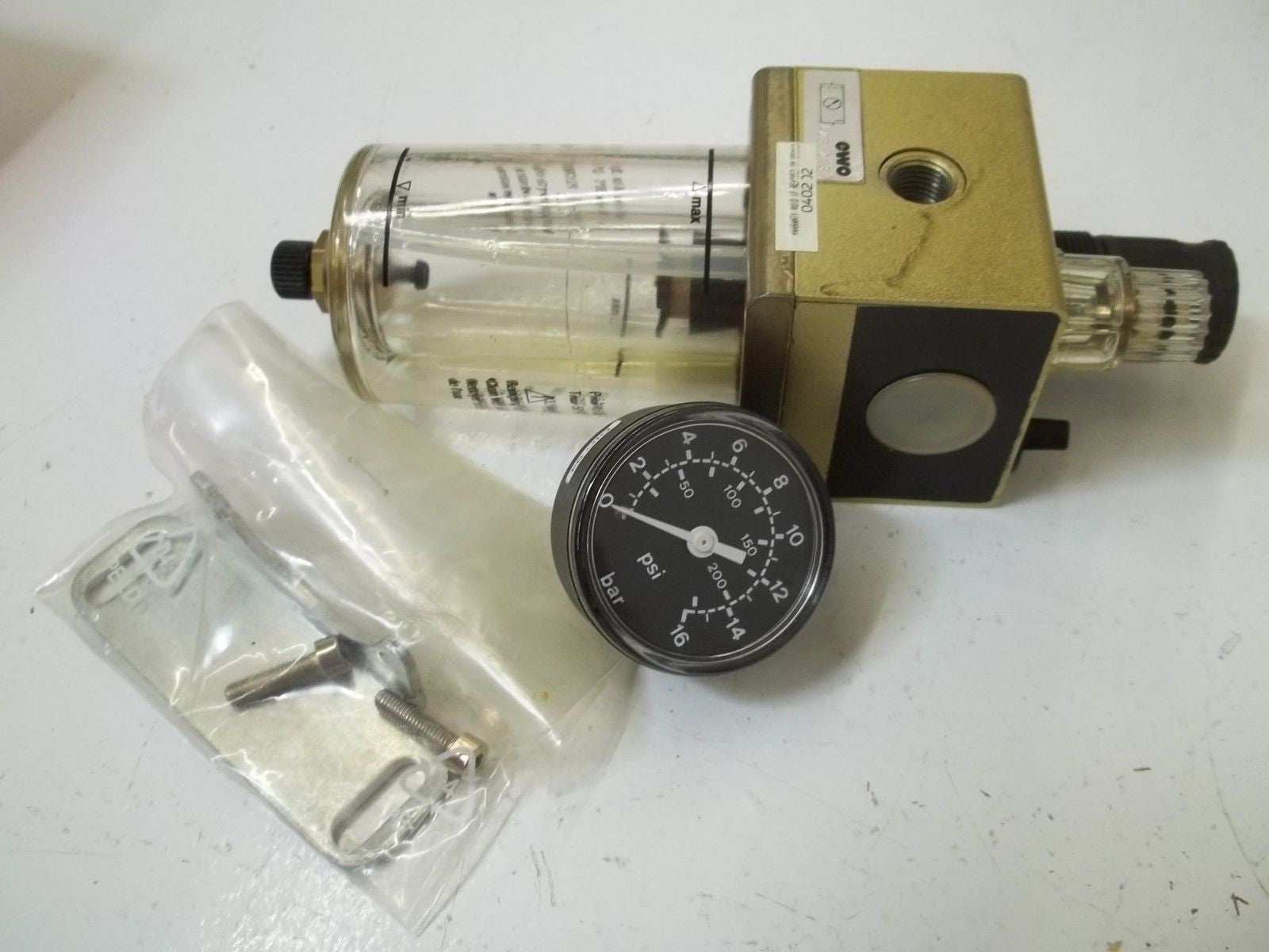 90130-1229 *NEW IN BOX*