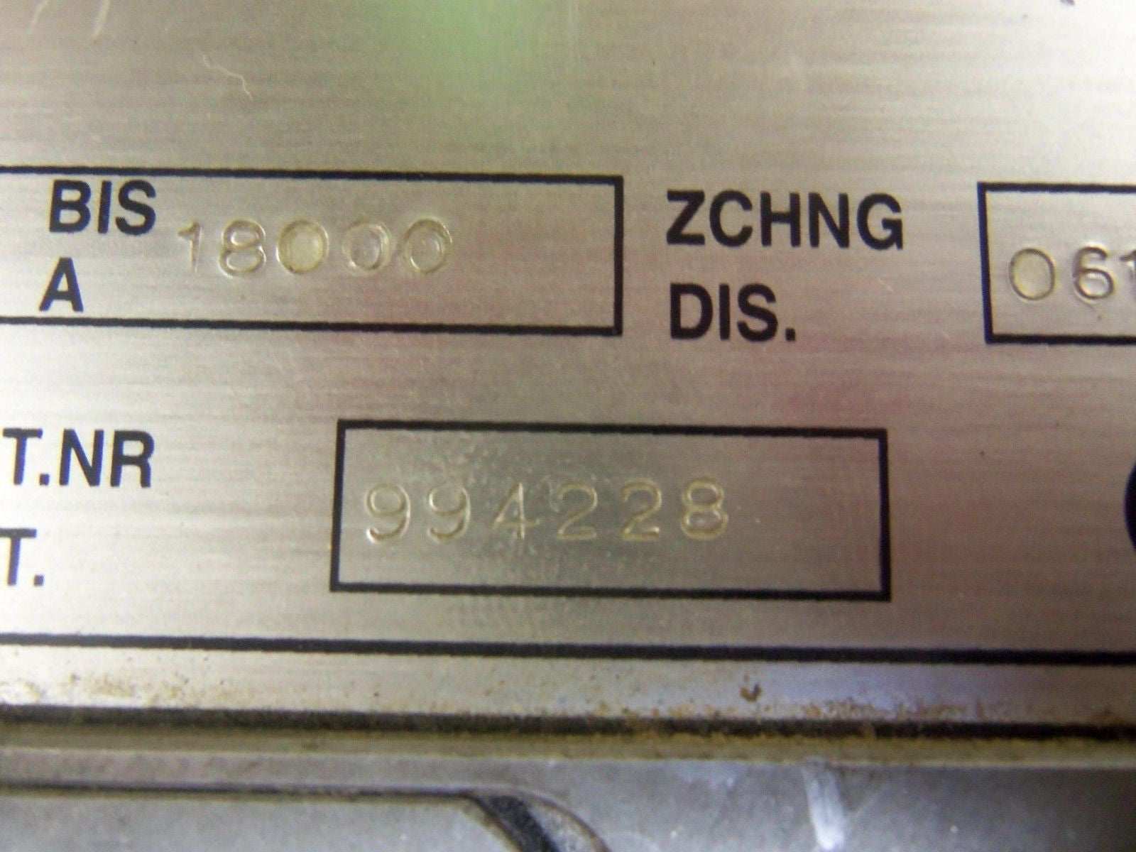 994228 *USED*