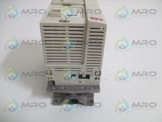 ABB ACS101-1K1-1 FREQUENCY CONVERTER DRIVE *USED*