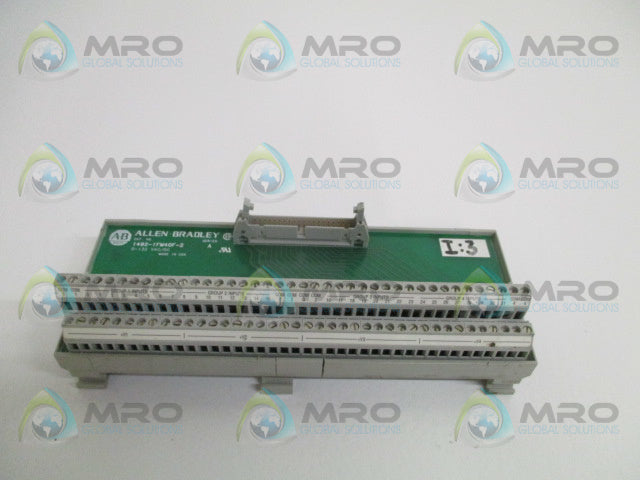 ALLEN BRADLEY 1492-IFM40F-2 SER. A INTERFACE MODULE *USED*