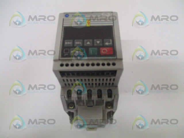 ALLEN BRADLEY 160-BA03NPS1P1 SER. B F/W 6.00 SPEED CONTROLLER *USED*
