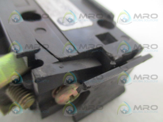 ALLEN BRADLEY 599-P01A SER. A POWER POLE ADDER SIZE 0 AND 1 *USED*