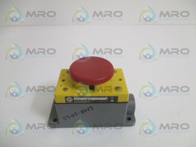 ALLEN BRADLEY 800P-S1R1A SER.D PALM OPERATED PUSHBUTTON *USED*