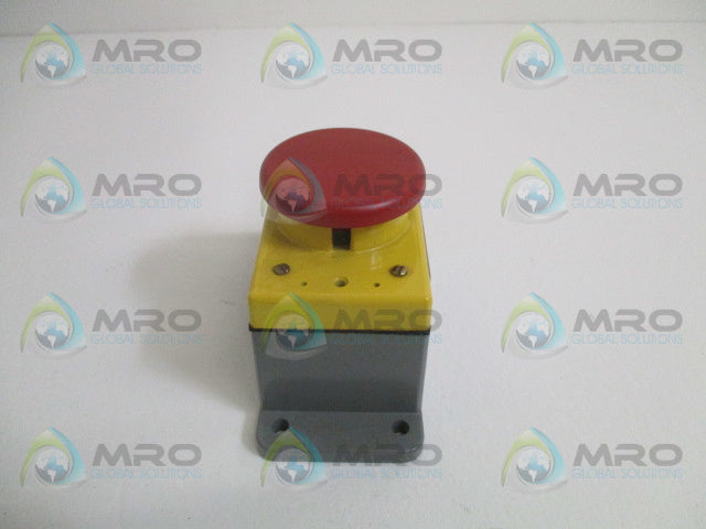 ALLEN BRADLEY 800P-S1R1A SER.D PALM OPERATED PUSHBUTTON *USED*