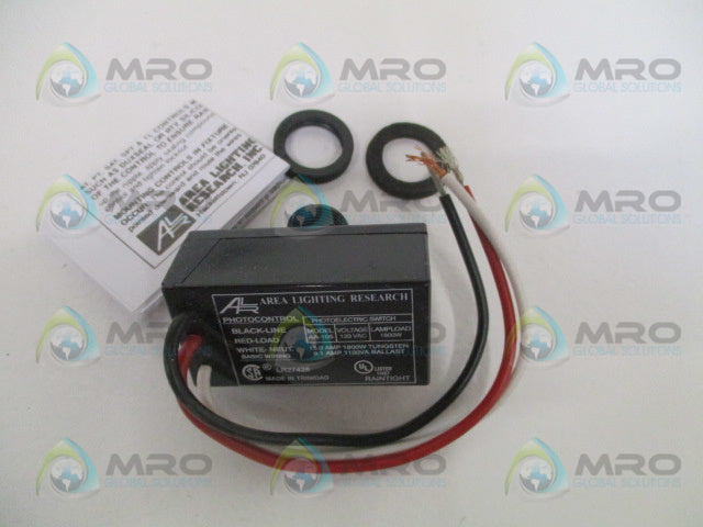 AREA LIGHTING RESEARCH AA-105 PHOTOELECTRIC SWITCH *NEW IN BOX*