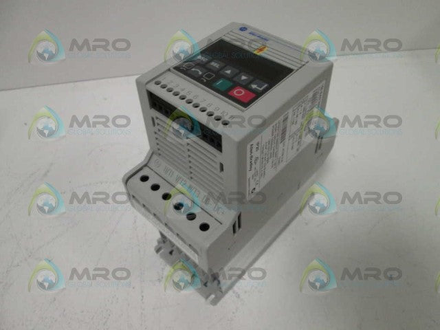 Allen Bradley 160BA01NSF1P1 NSFP * GENUINE *AB 160 BA01NSF1P1