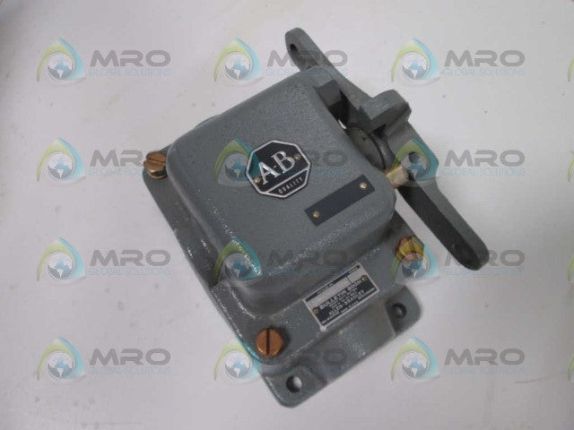 Allen Bradley 800H1HW4C17610 NSFP **GENUINE** AB 800H 1HW4C 17610