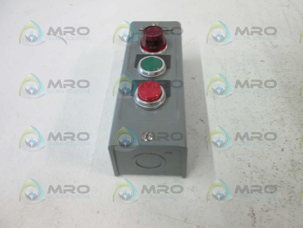 Allen Bradley 800H2HAY NSFP * GENUINE * AB 800 H2HAY