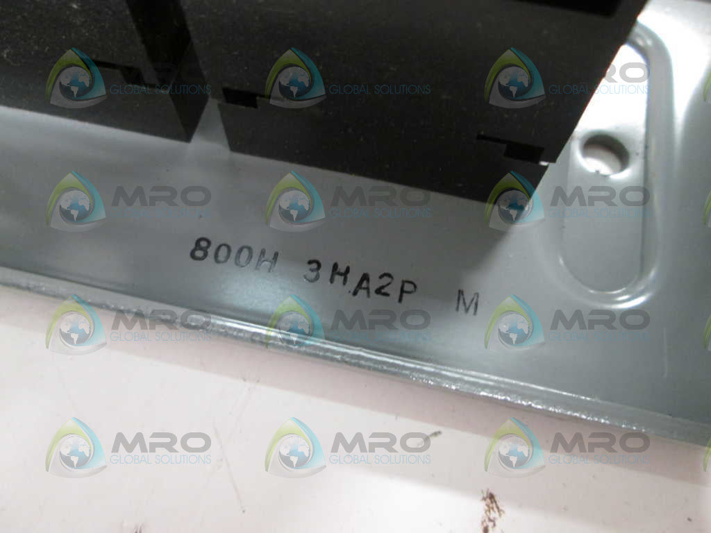 Allen Bradley 800H3HA2P NSNP * GENUINE * AB 800H 3HA2P