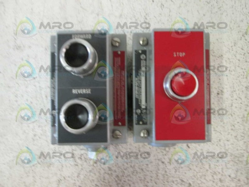 Allen Bradley 800H3HA7P NSFP * GENUINE * AB 800H 3HA7P