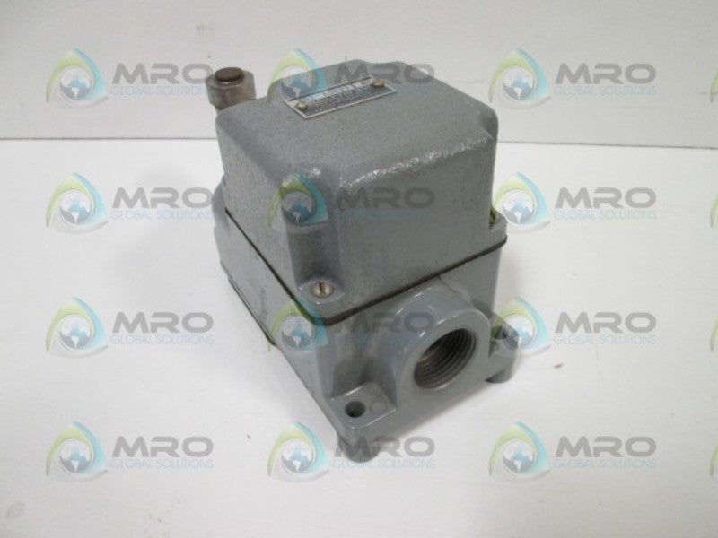 Allen Bradley 801ASH22 NSNP * GENUINE * AB 801 ASH22