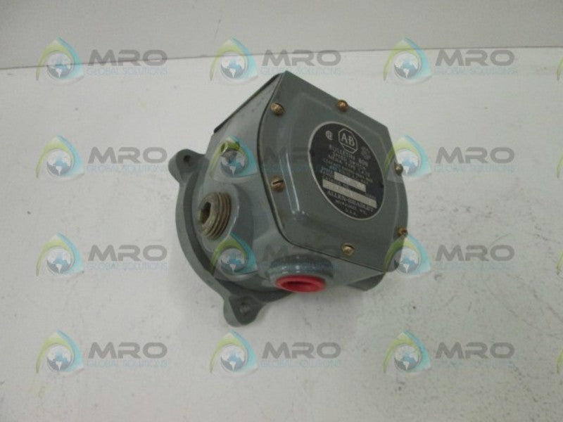 Allen Bradley 808C2X1 NSNP * GENUINE * AB 808 C2X1