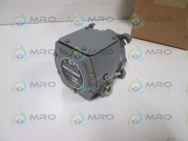 Allen Bradley 808R3 NSFP **GENUINE** AB 808 R3