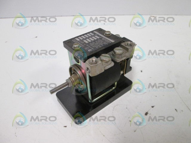 Allen Bradley 809A07E NSNP * GENUINE * AB 809 A07E