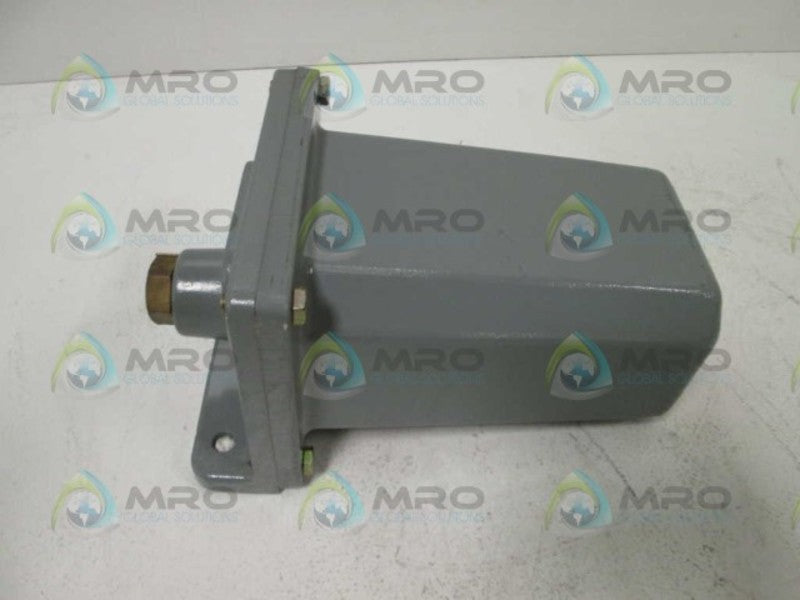 Allen Bradley 836TT302E NSNP * GENUINE * AB 836T T302E