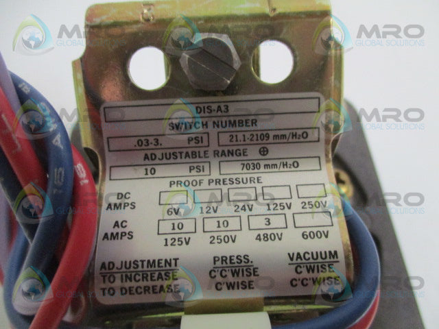 BARKSDALE D1S-A3 ADJUSTABLE DIAPHRAGM PRESURE SWITCH .03-3 PSI *NEW IN BOX*