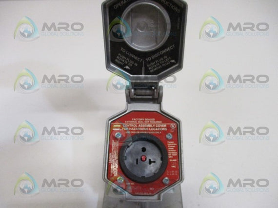 CROUSE-HINDS ENR5201 EXPLOSION-PROOF CONTROL ASSEMBLY COVER *USED*