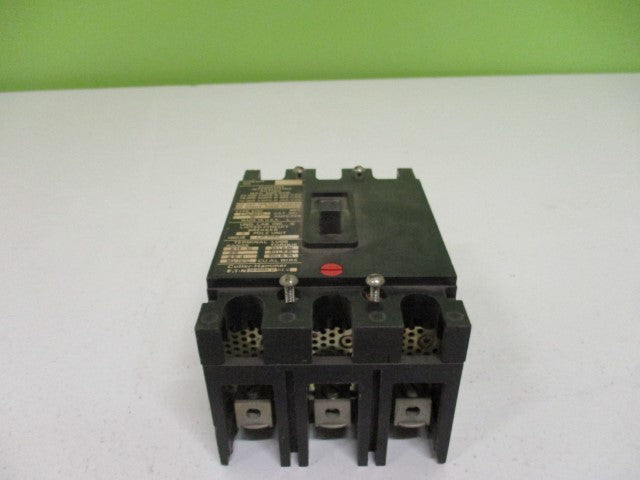 CUTLER HAMMER EHC3015 CIRCUIT BREAKER 15A *USED*