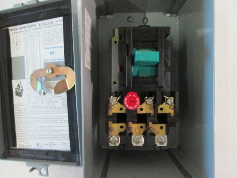 Cutler Hammer B100J1C NSNP ** GENUINE ** Eaton Westinghouse