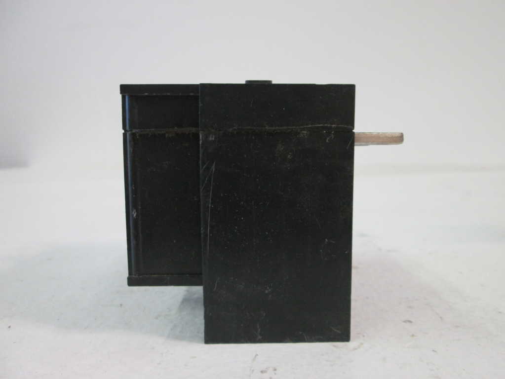 Cutler Hammer EL3030R NSFP * GENUINE * Eaton Westinghouse