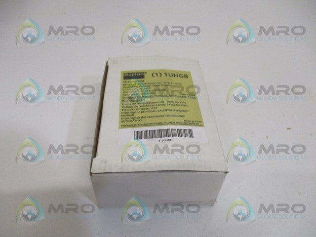 DAYTON 1UHG8 PROGRAMMABLE THERMOSTAT *NEW IN BOX*