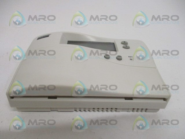 DAYTON 1UHG8 PROGRAMMABLE THERMOSTAT *NEW IN BOX*