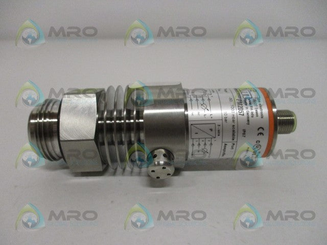 IFM EFECTOR PM2057 PRESSURE SENSOR *NEW IN BOX*