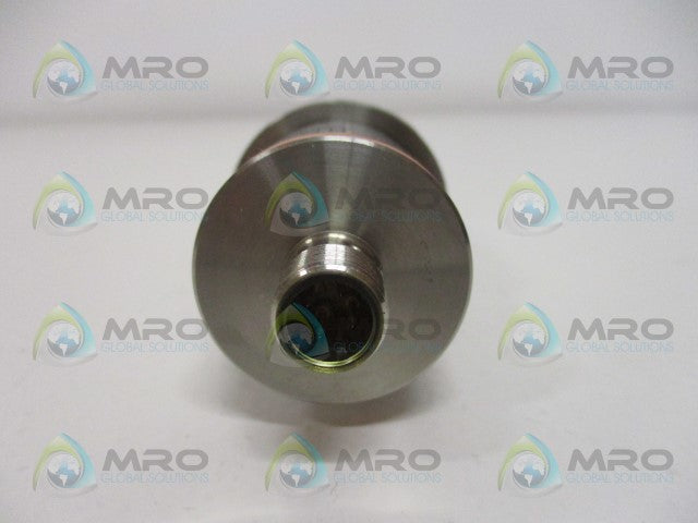 IFM EFECTOR PM2057 PRESSURE SENSOR *NEW IN BOX*