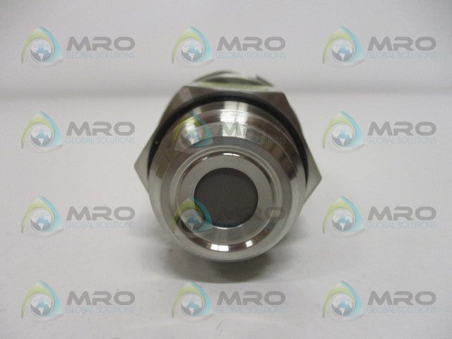 IFM EFECTOR PM2057 PRESSURE SENSOR *NEW IN BOX*