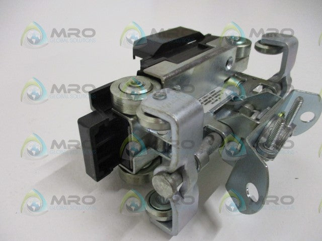 FEEDRAIL FR780 BUSWAY TROLLEY ASSEMBLY *NEW IN BOX*