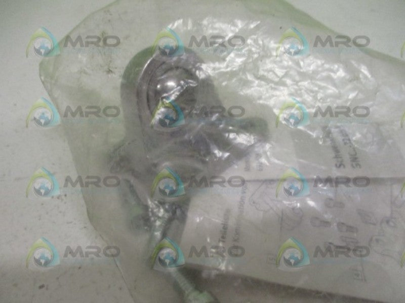 FESTO SNCS-40 174398 SWIVEL FLANGE *NEW IN FACTORY BAG*