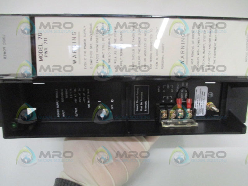 GE FANUC IC697PWR711B A20B-1003-0870 PROGRAMMABLE CONTROLLER *NEW NO BOX*