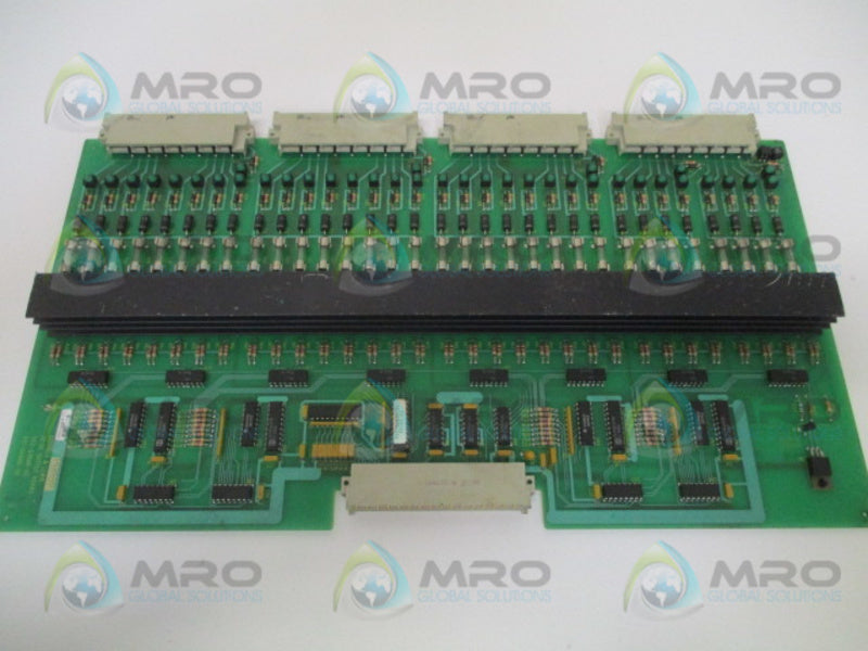 GIDDINGS & LEWIS 502-03898-00 PLC MODULE 32 DC OUTPUT BOARD *USED*