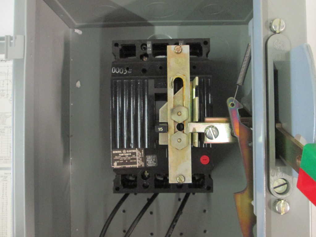 General Electric CR307B123AAA  NSFP **GENUINE** CR307 B123 AAA